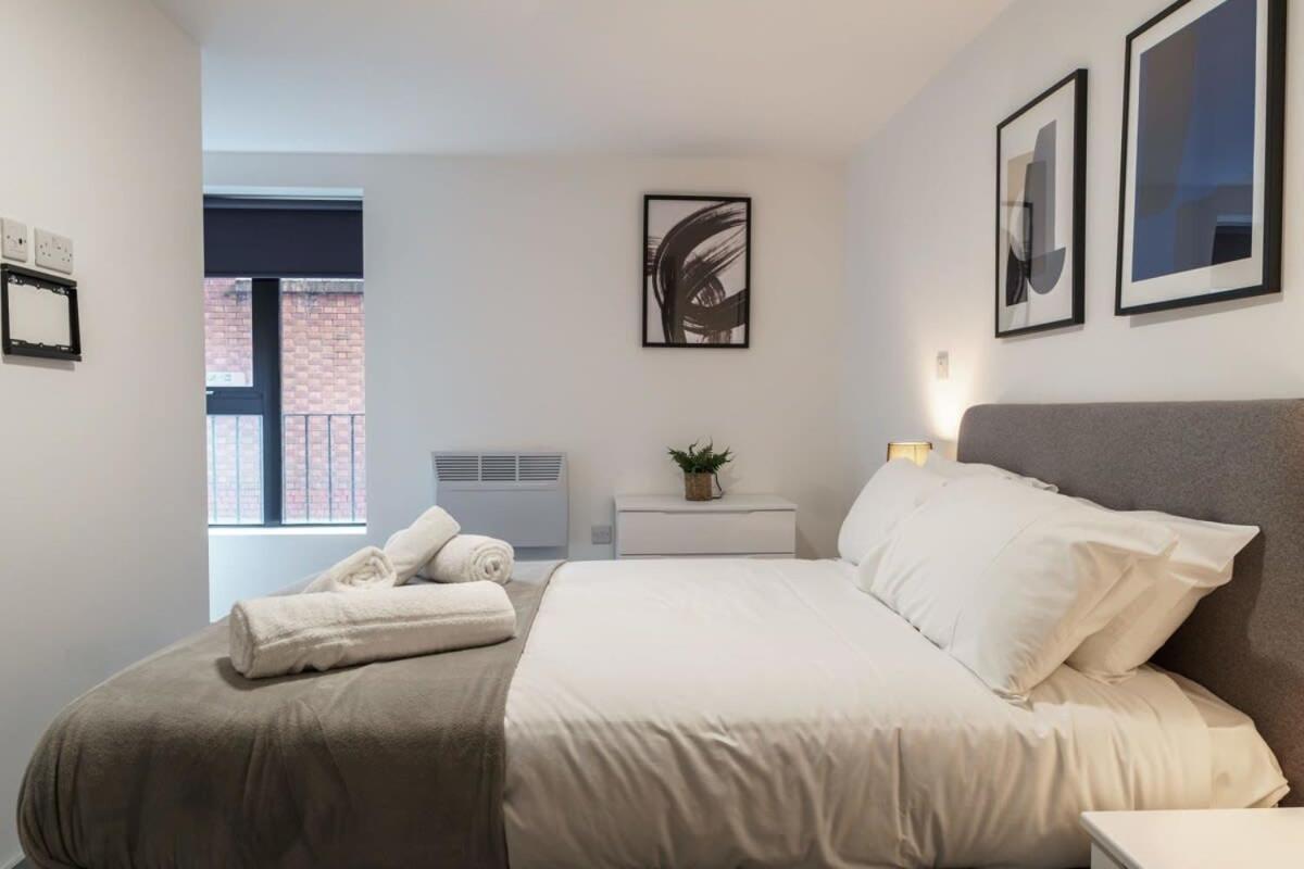 Lovely 1 Bed Apartment In Liverpool Centre Extérieur photo