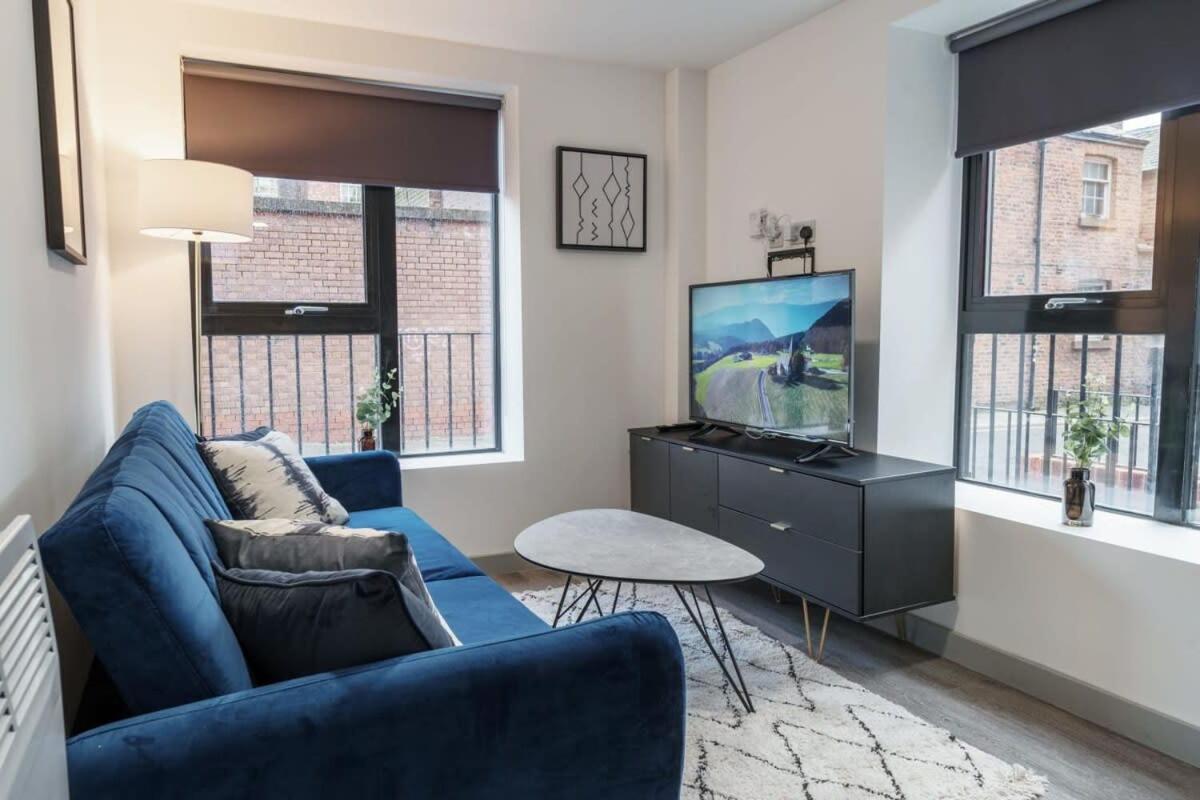 Lovely 1 Bed Apartment In Liverpool Centre Extérieur photo